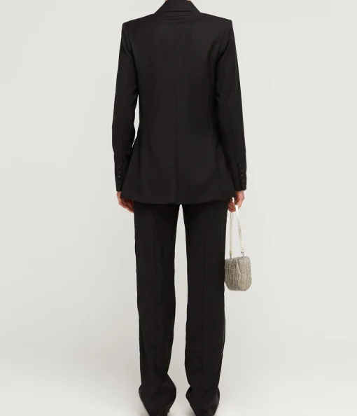 Arch Tuxedo in Black