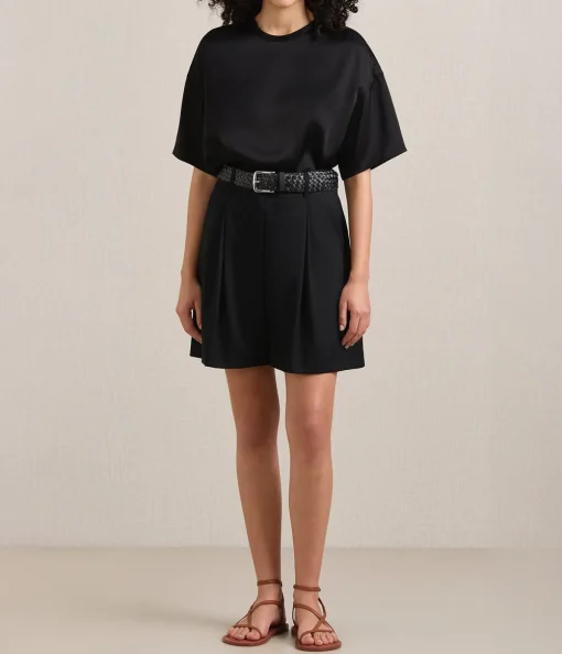 Astor Short in Black