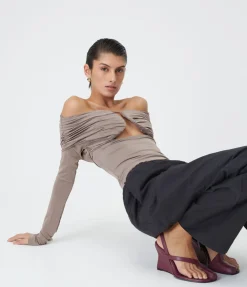 Axel Off Shoulder Top in Concrete