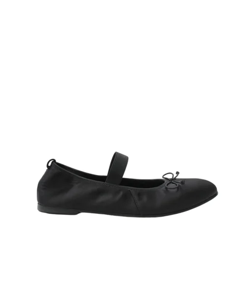 Ballet Flat in Black Satin