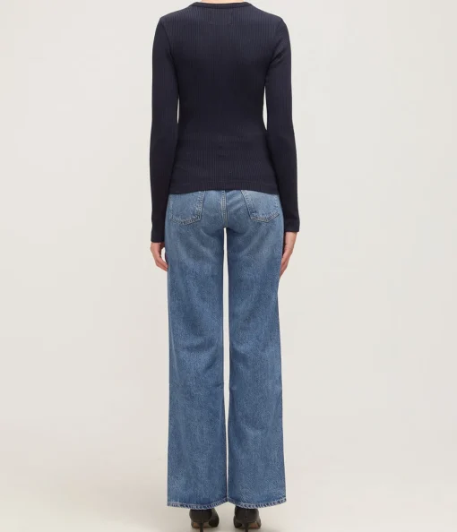 Bina Long Sleeve Crewneck in Navy