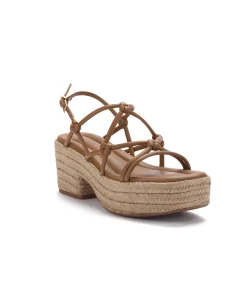 Camille Platform in Walnut