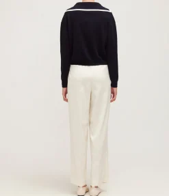 Contrast Collar Cashmere Sweater in Navy and White
