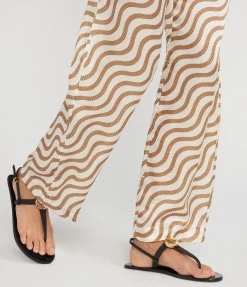 Drew Flat Sandal in Black