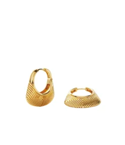 Hera Ridge Hoop Earrings in Gold