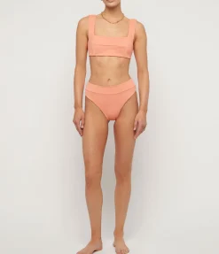 Hubert Bottom in Papaya