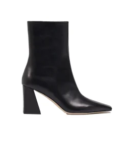 Irene Nappa Leather Boot in Black