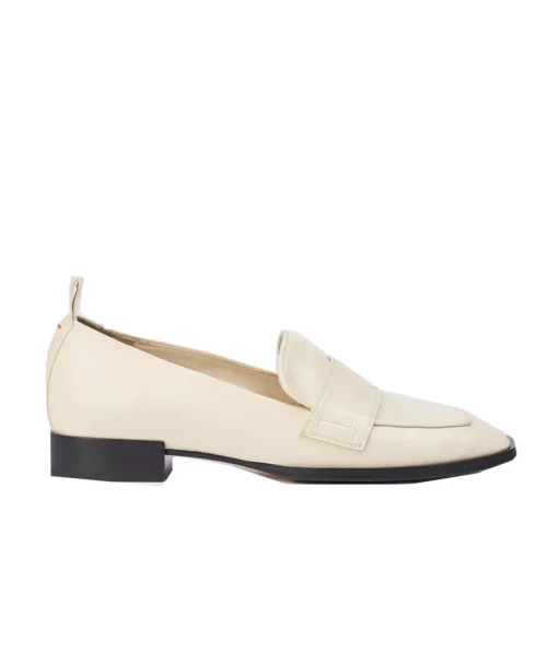 Julie Nappa Loafer in Creamy