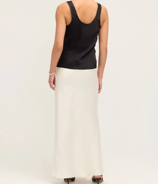 Lea Top in Black