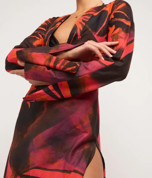 Long Caftan in Queens Gambit