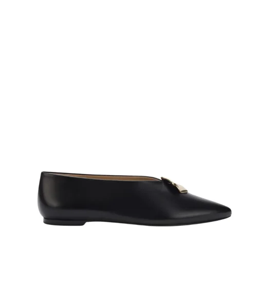 Luna Flat in Black