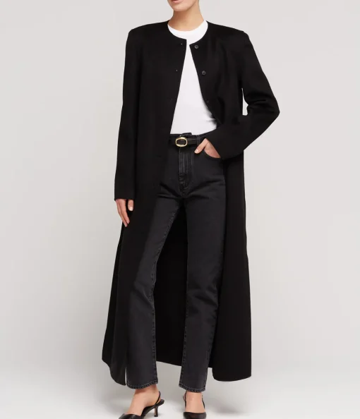 Martil Cashmere Blend Coat in Black