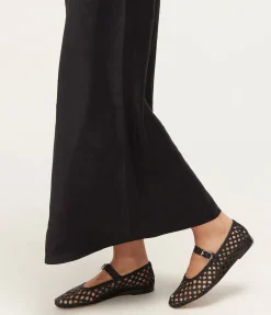 Mary Jane Woven Flat in Black