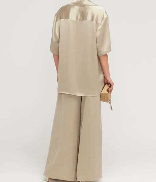 Mason Relaxed Shirt in Taupe