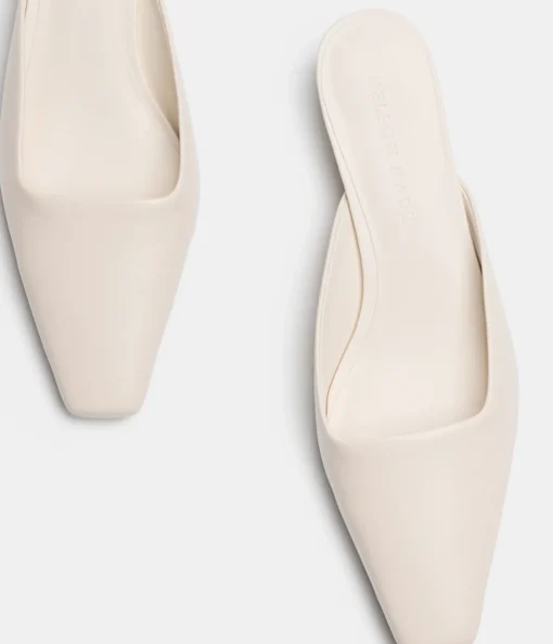 Mimi Leather Mule in Crema