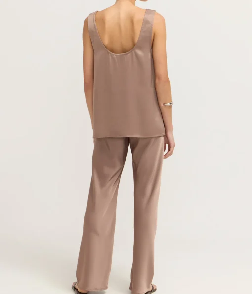 Myrna Pant in Mocha