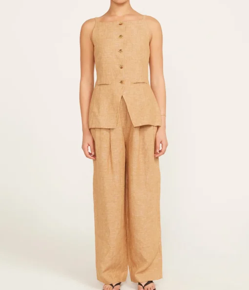 Nancy Gilet Vest in Walnut