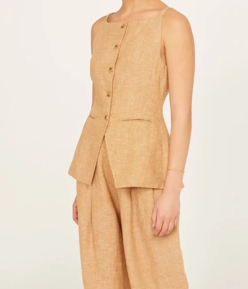 Nancy Gilet Vest in Walnut