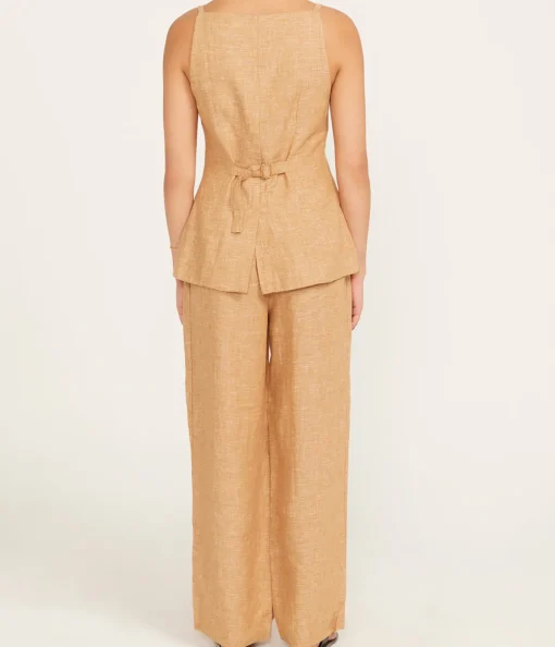 Nancy Gilet Vest in Walnut