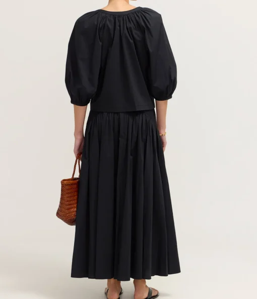 New Dill Top in Black