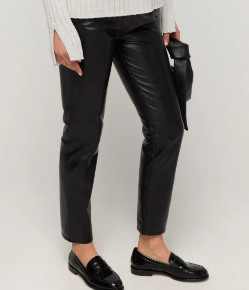 Oscar Calf Leather Loafer in Black
