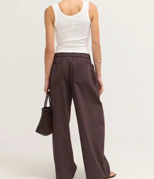 Relaxed Pants in Chocolate Plum