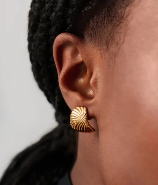 Ripple Stud Earrings in Gold