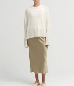 Saagneta Maxi Skirt in Light Olive