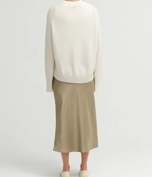 Saagneta Maxi Skirt in Light Olive