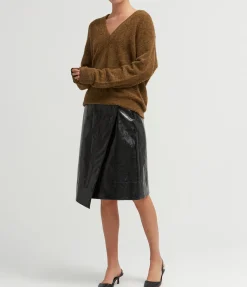 Sawyer Longline V Neck Sweater in Tobacco