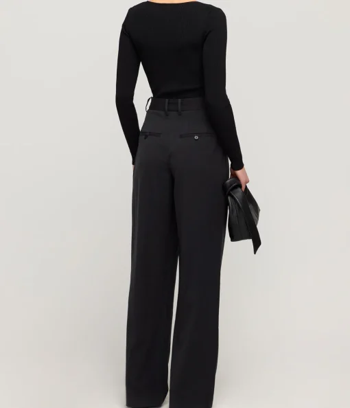Silhouette Square Neck Top in Black