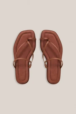 Turner Suede Sandal in Sienna