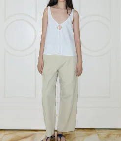 U Shape Top in White